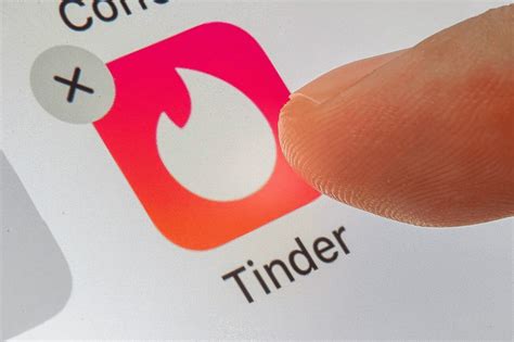 account verbergen tinder|How to Delete Your Tinder Account or Hide It